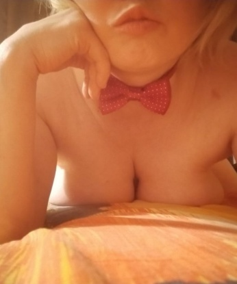 Волшебные руки и язычок проведут тебя по незабываемому пути блаженства. Мои услуги наполнены страстью, чувственностью и нежностью. Я создам идеальную атмосферу для нашего встречи, где каждое мгновение будет наполнено поистине безграничным наслаждением. 🌟
Живу я в Москве - городе, где все мечты становятся реальностью. Именно здесь я создаю волшебные моменты для своих гостей, которые оставляют только самые лестные отзывы. Моя красота и умение доставить незабываемое удовольствие делают меня настоящей жемчужиной Москвы.✨
Запиши мой номер телефона и ты познакомишься с искушением, которое затянет тебя в водоворот страсти и удовольствия. Не упусти возможность провести ночь с самой желанной девушкой Москвы. Расскажи мне о твоих самых чувственных фантазиях и давай воплотим их вместе. Я жду твоего звонка, мой котик! 😘💋 3872, 36 лет